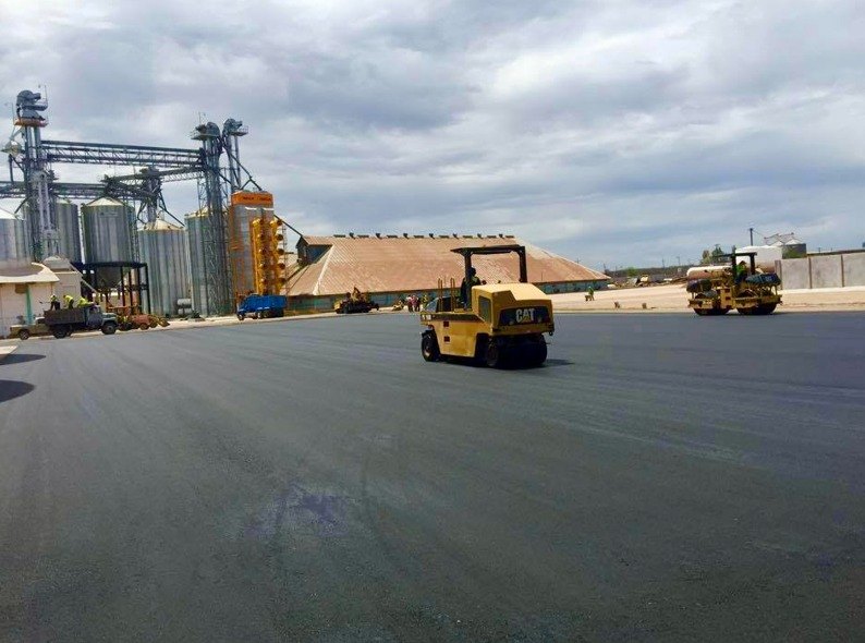 Trabajos de pavimentación de Grupo Bórquez